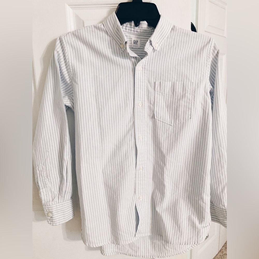 Gap Kids Striped Long Sleeve Button Down Shirt Blue and White Boys Size 12